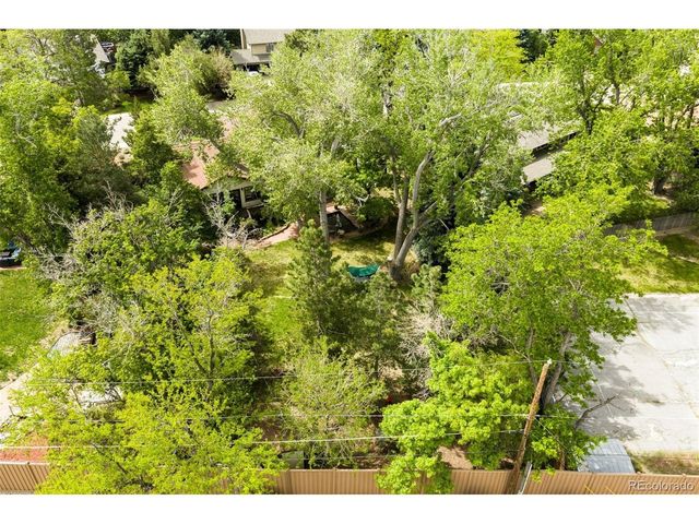 2141 S Dallas St, Denver, CO 80231