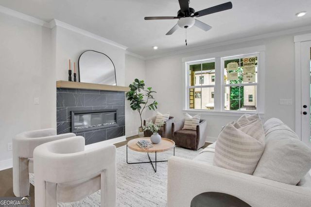 116 Bridgecrest Road, Roswell, GA 30075