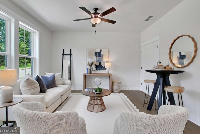 116 Bridgecrest Road, Roswell, GA 30075