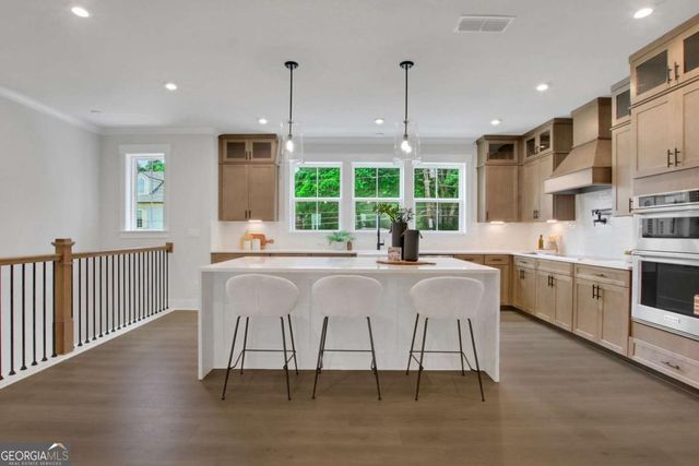 116 Bridgecrest Road, Roswell, GA 30075