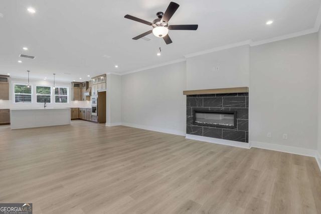 116 Bridgecrest Road, Roswell, GA 30075