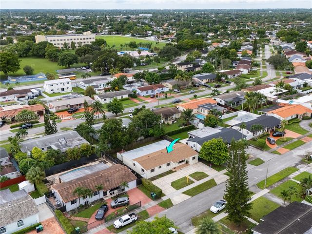 9360 SW 25th St, Miami, FL 33165