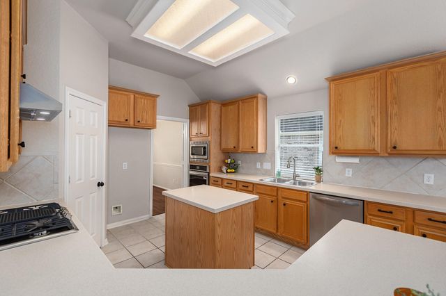 14618 Kings Head Drive, Houston, TX 77044