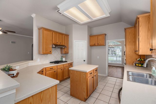 14618 Kings Head Drive, Houston, TX 77044