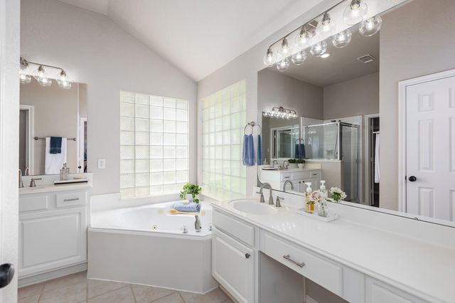14618 Kings Head Drive, Houston, TX 77044