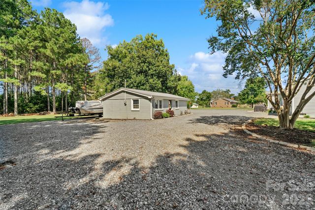 8185 Park Place Road, York, SC 29745