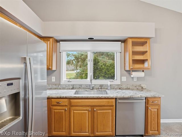 298 Edington Circle, Canton, MI 48187