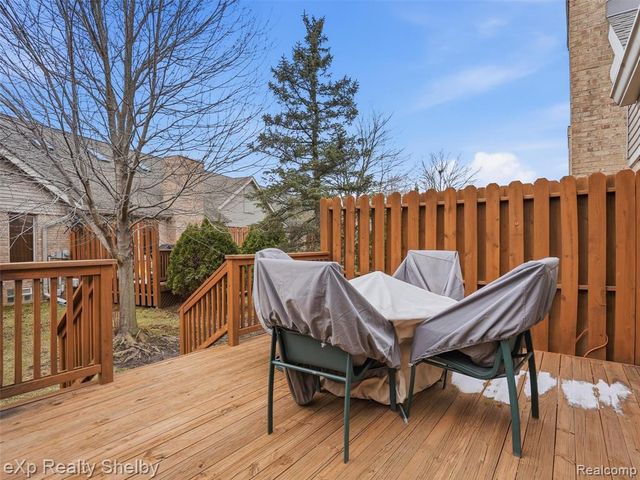 298 Edington Circle, Canton, MI 48187