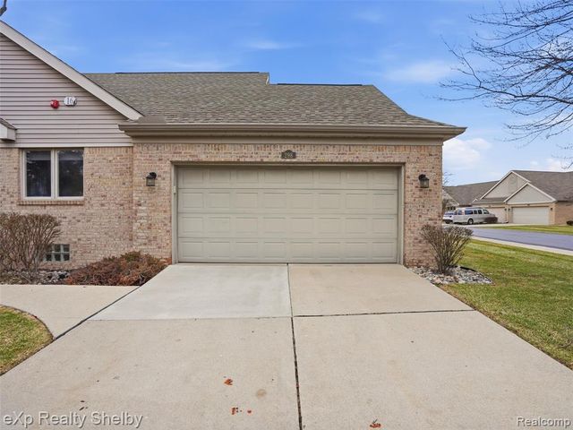 298 Edington Circle, Canton, MI 48187