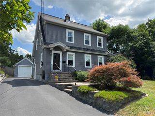 209 Cornwall Drive, Dewitt, NY 13214