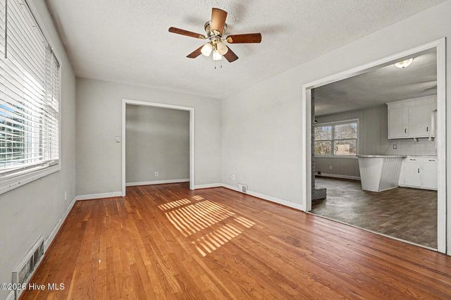 4405 Thomasville Road, Winston Salem, NC 27107