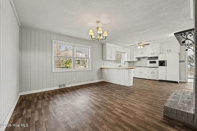 4405 Thomasville Road, Winston Salem, NC 27107