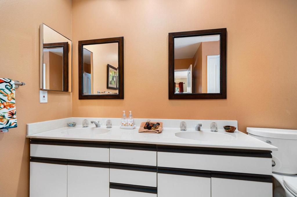 Image 22 of property listing at 76835 Bishop Place, Palm Desert, CA 92211