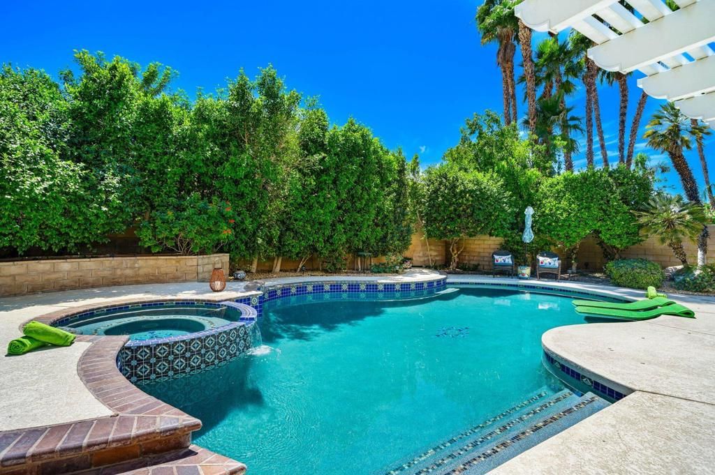 Image 35 of property listing at 76835 Bishop Place, Palm Desert, CA 92211