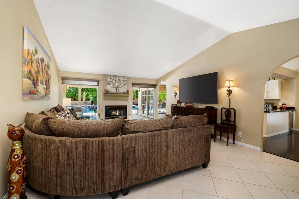 Image 7 of property listing at 76835 Bishop Place, Palm Desert, CA 92211