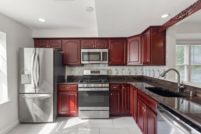 101 Brookline Way 101, Rockland, MA 02370