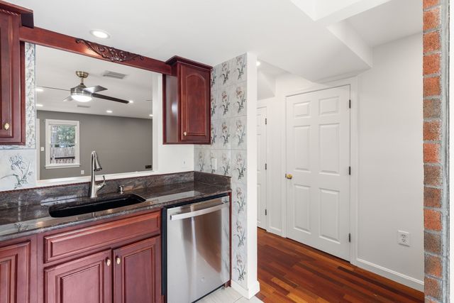 101 Brookline Way 101, Rockland, MA 02370