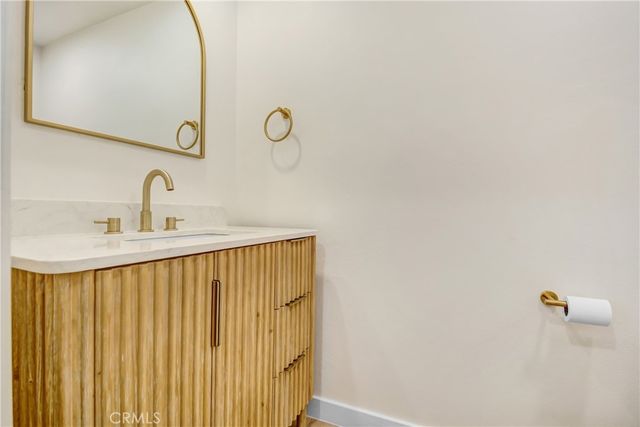 4346 Park Paloma, Calabasas, CA 91302