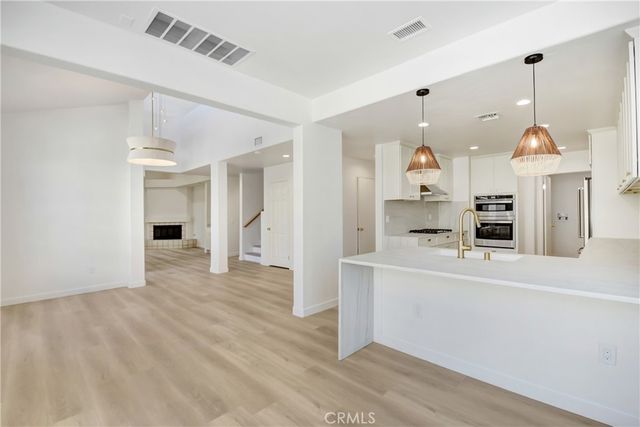 4346 Park Paloma, Calabasas, CA 91302
