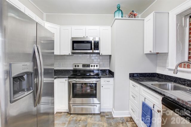 1511 Southwood Avenue, Charlotte, NC 28203