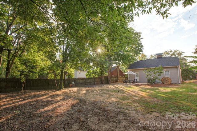 1511 Southwood Avenue, Charlotte, NC 28203
