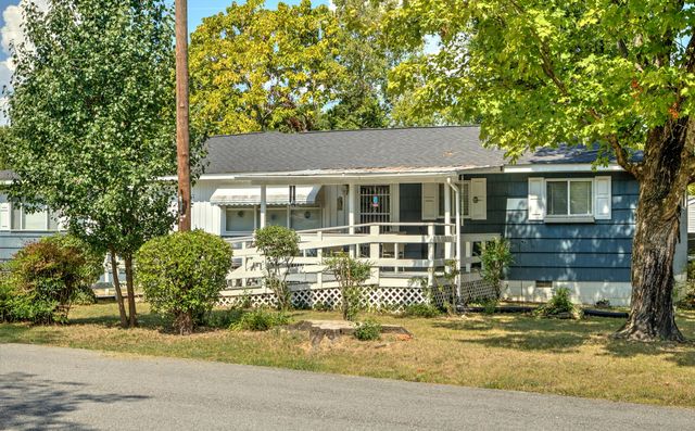 1102 Cranbrook Drive, Hixson, TN 37343