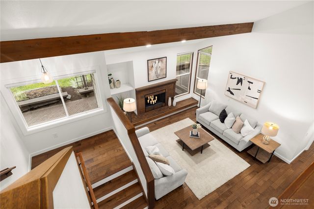 15705 NE 59th Way, Redmond, WA 98052