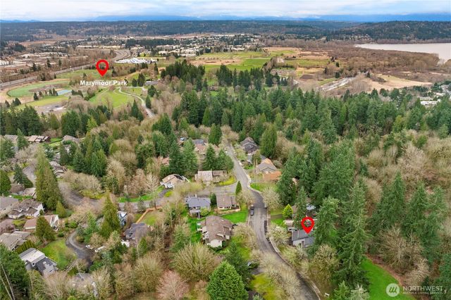 15705 NE 59th Way, Redmond, WA 98052