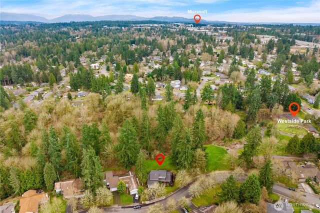 15705 NE 59th Way, Redmond, WA 98052