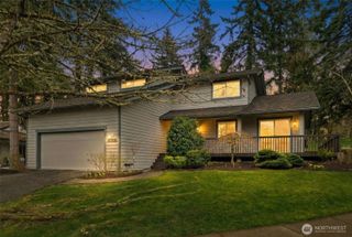15705 NE 59th Way, Redmond, WA 98052