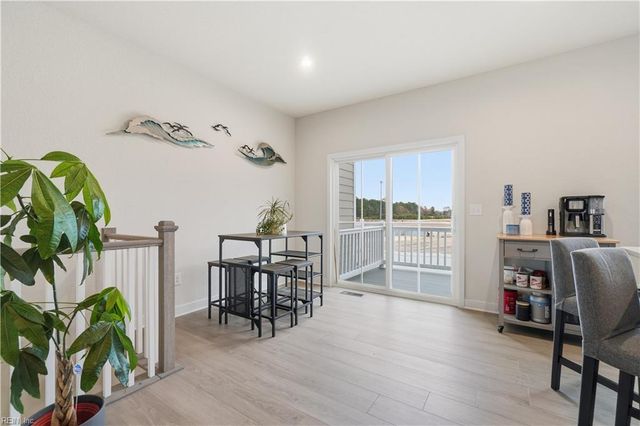 995 Gabion WAY, Chesapeake, VA 23323