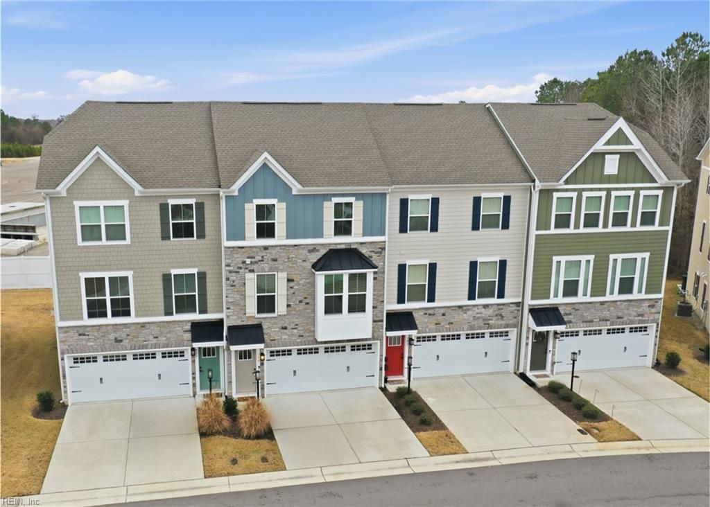 995 Gabion WAY, Chesapeake, VA 23323