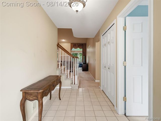 16905 Coral Lane, Macomb, MI 48042