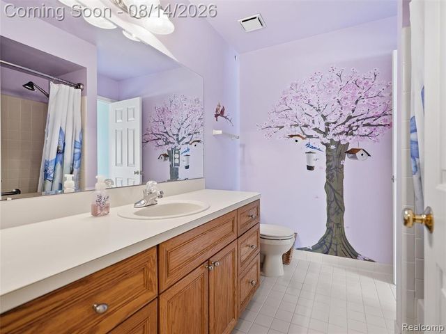 16905 Coral Lane, Macomb, MI 48042