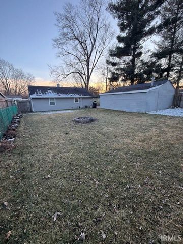 19795 Dice Street, South Bend, IN 46614