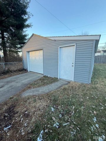 19795 Dice Street, South Bend, IN 46614