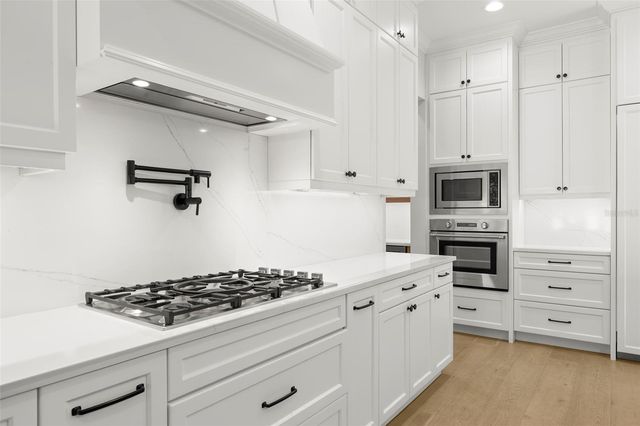 4103 W ZELAR STREET, Tampa, FL 33629