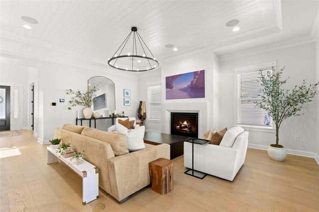 4103 W ZELAR STREET, Tampa, FL 33629