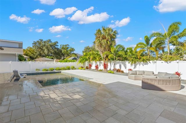 4103 W ZELAR STREET, Tampa, FL 33629