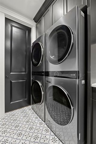 4103 W ZELAR STREET, Tampa, FL 33629