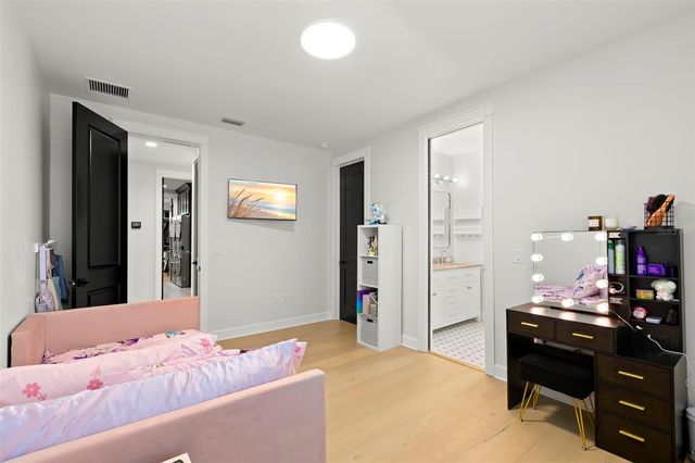 4103 W ZELAR STREET, Tampa, FL 33629