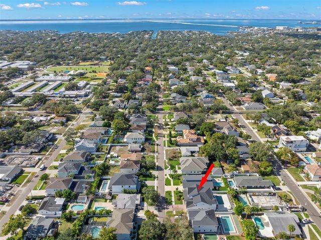 4103 W ZELAR STREET, Tampa, FL 33629