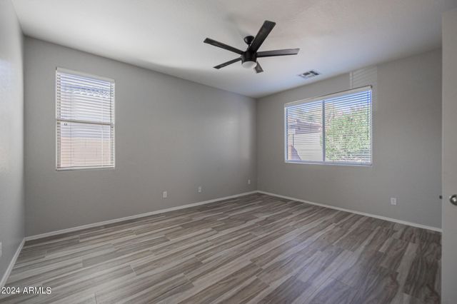 7312 E MILLS Street, Mesa, AZ 85207