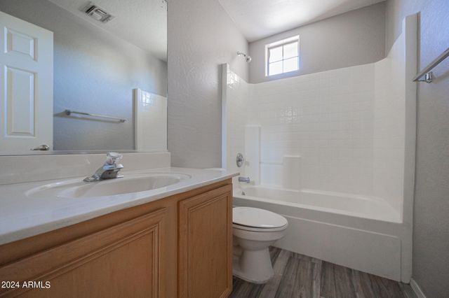 7312 E MILLS Street, Mesa, AZ 85207