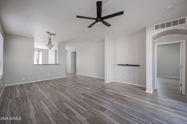 7312 E MILLS Street, Mesa, AZ 85207