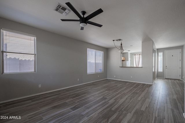 7312 E MILLS Street, Mesa, AZ 85207