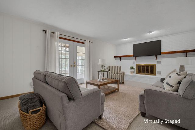 410 Fern Hill Drive, Granville, OH 43023