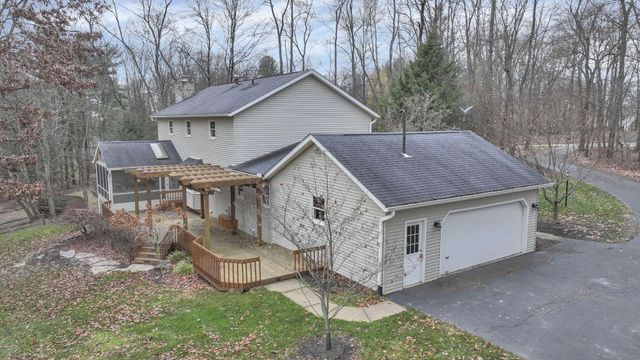 410 Fern Hill Drive, Granville, OH 43023