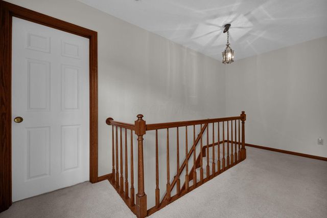 410 Fern Hill Drive, Granville, OH 43023