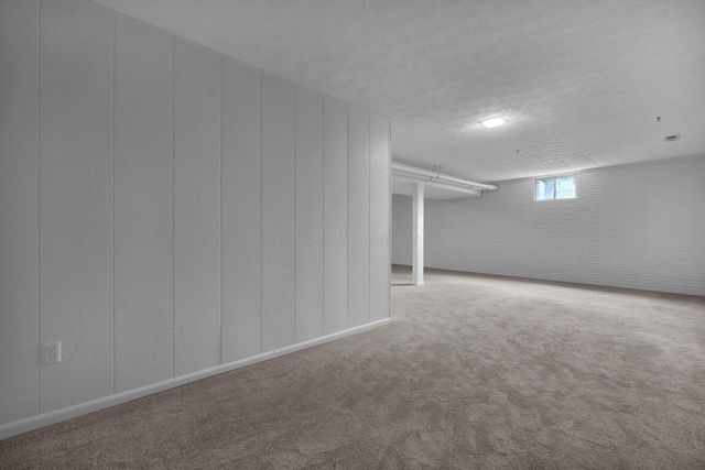 410 Fern Hill Drive, Granville, OH 43023